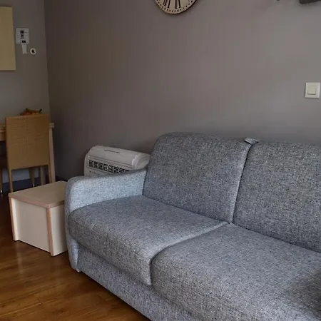 Renove, Super Equipe Avec Vue Magnifique * Saint-Raphael (Var)